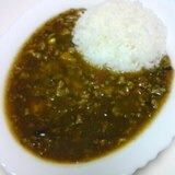 少ないカレーでだし入りミンチ＆野菜カレー